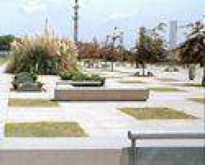 �NO CERRAREMOS EL PARQUE DE LA MEMORIA�