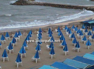 La Perla: �Y la playa p�blica?