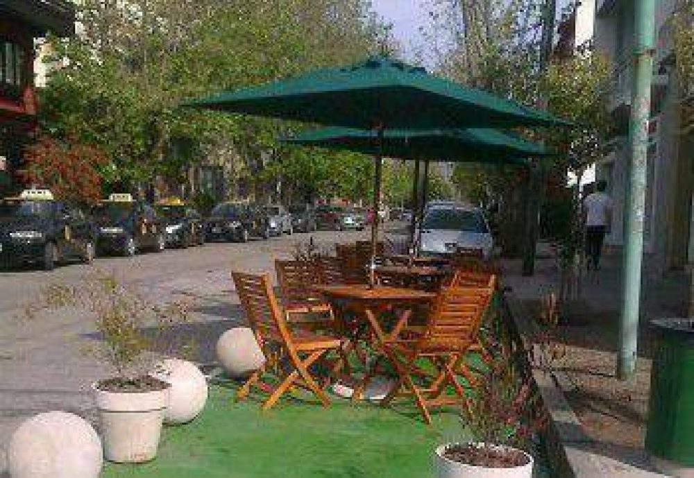 Los comerciantes de la calle G�emes satisfechos por la remodelaci�n de la zona