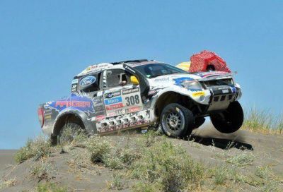 Lucio �lvarez entre los diez mejores de la quinta etapa del Dakar 2014