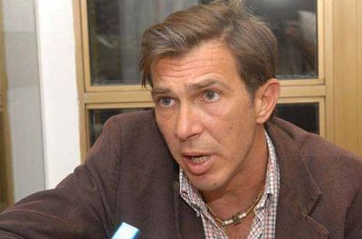 Perito del Equipo de Antropolog�a Forense recorri� la exalcaid�a de S�enz Pe�a