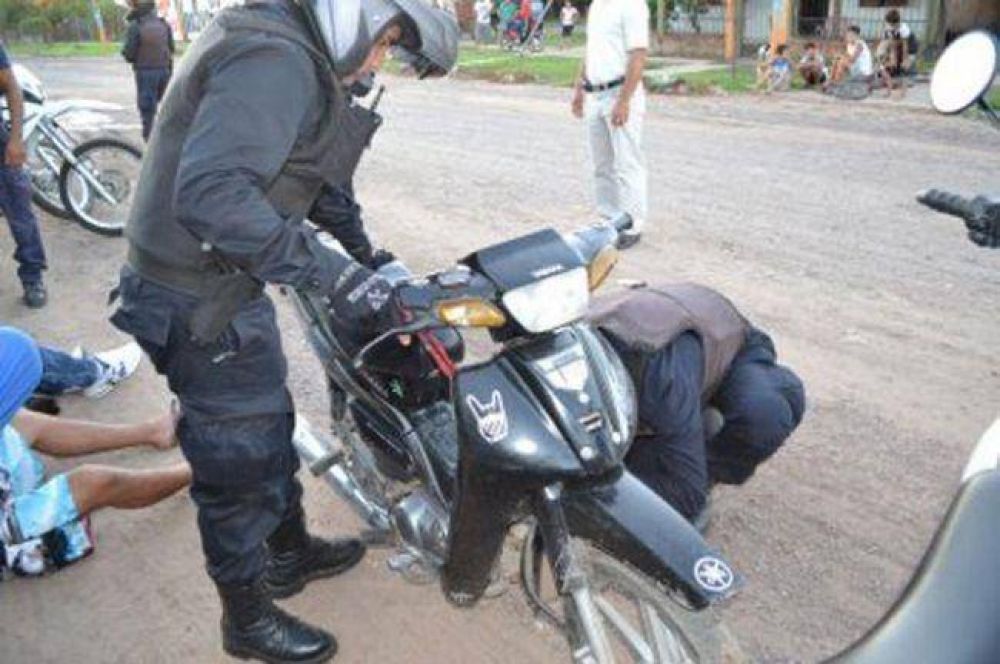 Operativos en la Zona Sur: secuestran 22 motos y aprehenden a 26 personas
