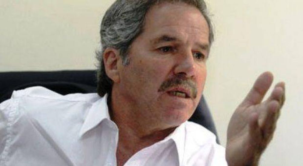 Sol� le contest� a la UCR: "Ning�n partido tiene propiedad sobre la gente o los dirigentes"