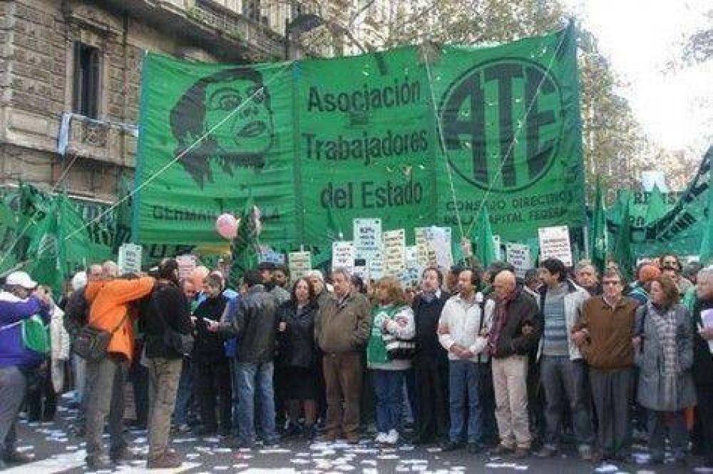 ATE define tregua de 72 horas a cambio de reuni�n con la Provincia