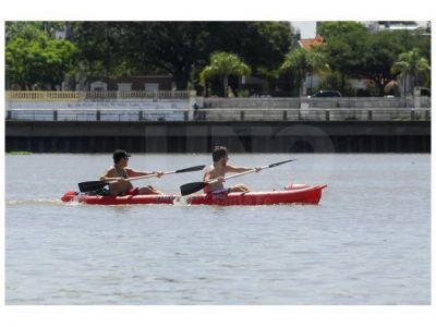 Prefectura estableci� zonas para los deportes acu�ticos en Santa Fe