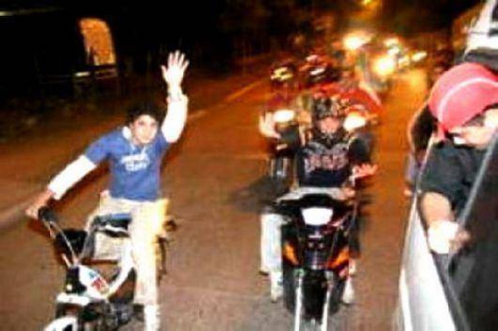 Vecinos advierten el regreso de las caravanas de seguidores cumbieros