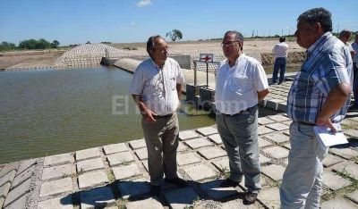 Reuni�n en Tostado para resolver la cuesti�n del agua