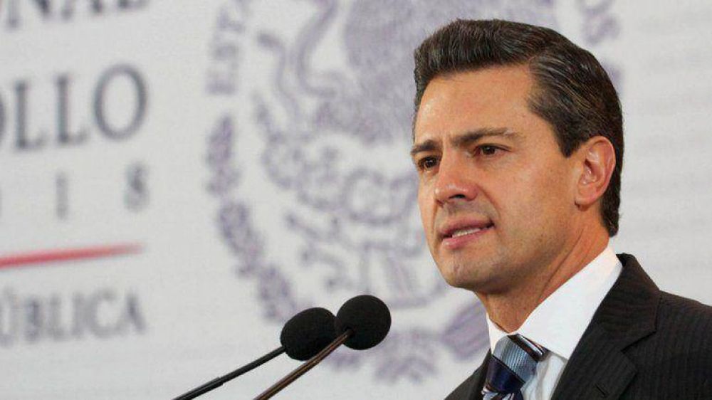 Pe�a Nieto sobre la reforma energ�tica: "El petr�leo es y seguir� siendo de los mexicanos"