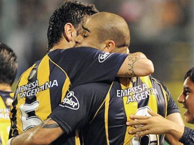 Central: Dom�nguez y M�ndez, una f�rmula para potenciar el f�tbol canalla