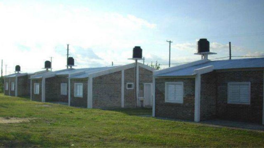 Promulgaron la ley que protege la vivienda �nica en Entre R�os  