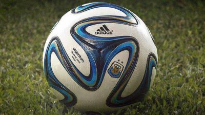 Se conoci� la pelota que se usar� en el f�tbol argentino en el 2014
