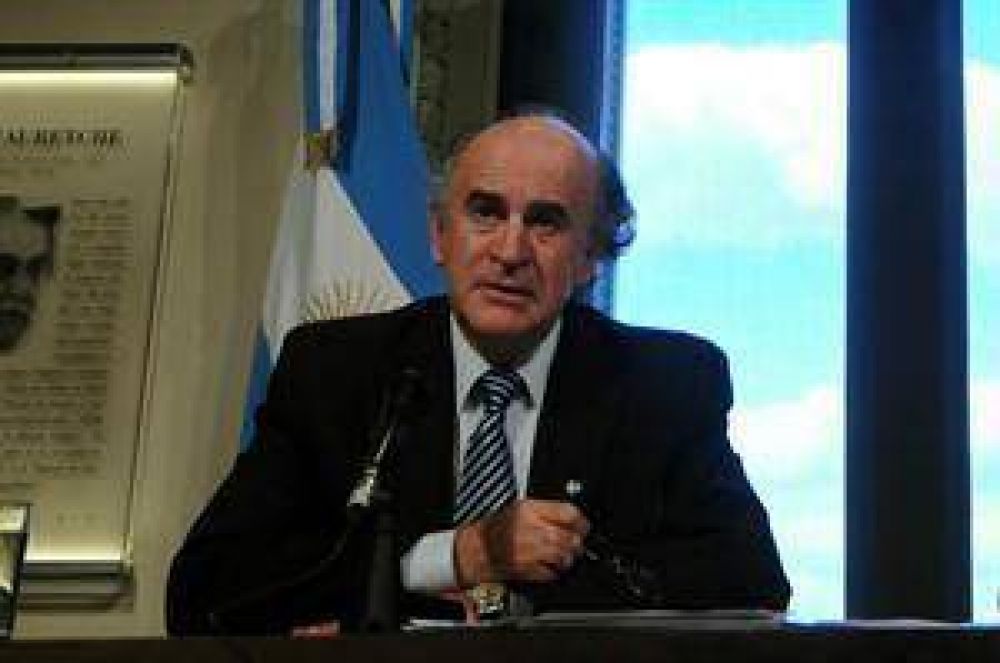 Dura respuesta de Adepa a las acusaciones de Oscar Parrilli por la nota de LA NACION