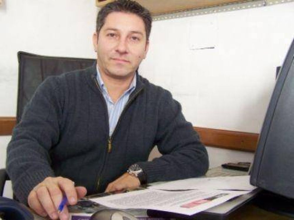 El diputado Pablo Far�as pide anular multas de la ruta 2