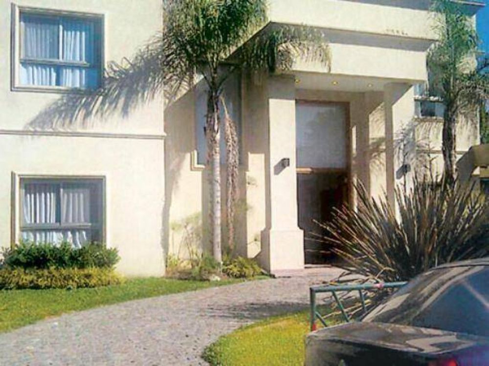Los padres de la novia de Medina dicen ignorar qui�n mat� a la pareja