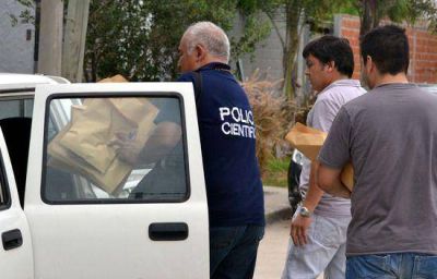 Allanaron la casa del presunto asesino de Salazar y secuestraron importantes elementos para la investigaci�n  