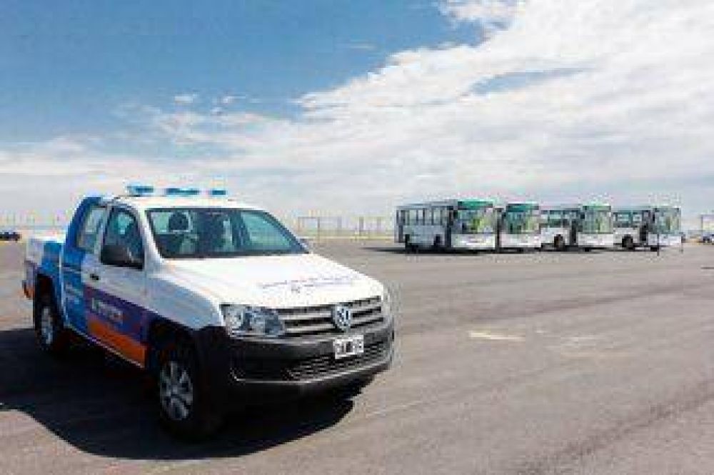 Inauguraron el nuevo ramal de colectivos a la Costanera Hudson