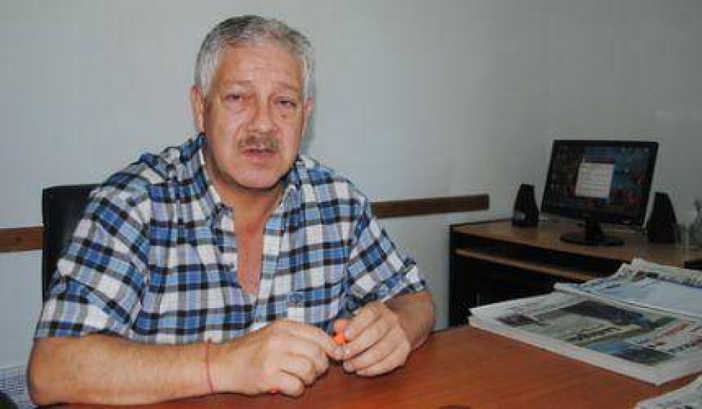 Daniel Sosa comenz� a navegar aguas turbulentas en el Puerto