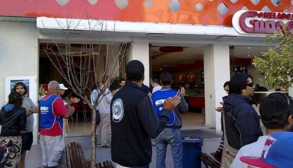 Denuncian que Helader�a Gianelli negrea a los trabajadores