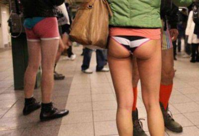 Entre las 16 y las 18, a quitarse los pantalones en el subte de Buenos Aires