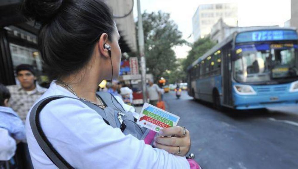 El Boleto Educativo gratuito le rest� $20 millones al servicio urbano