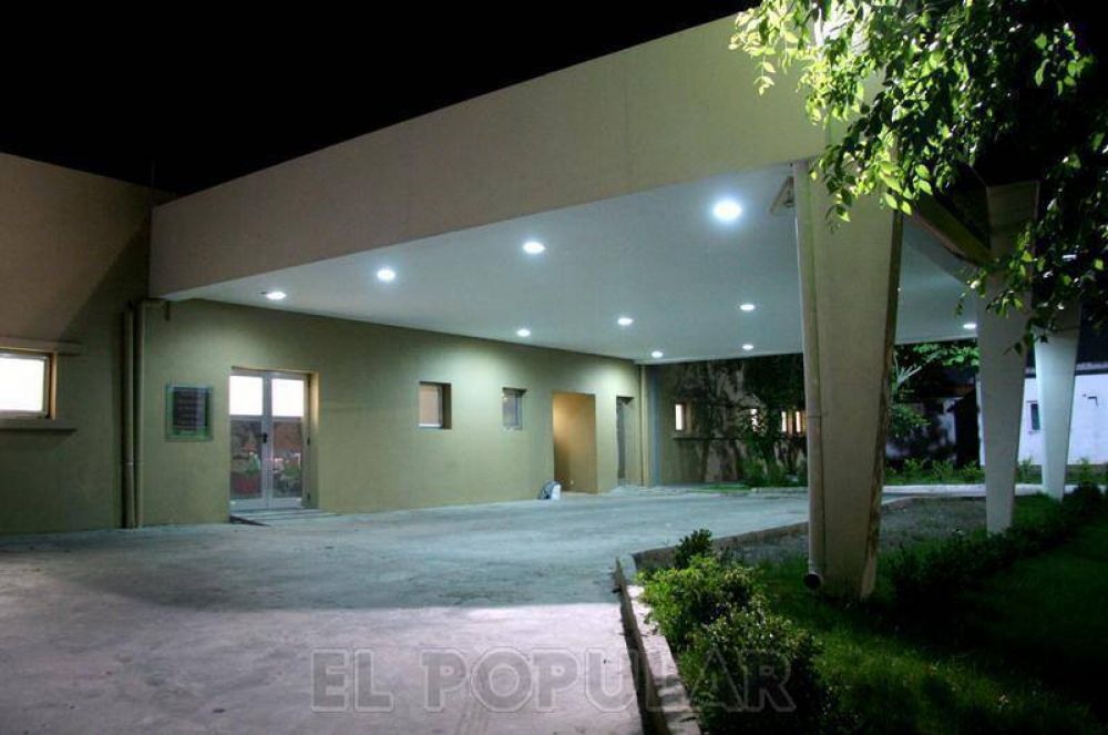Un joven recibi� dos disparos en una pierna