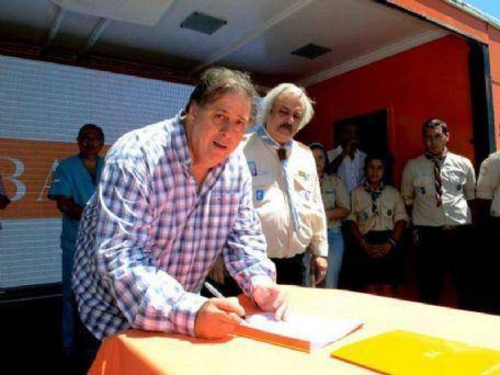 Collia, sobre el convenio firmado con Scouts: �Significa comprometerse con el bien com�n�