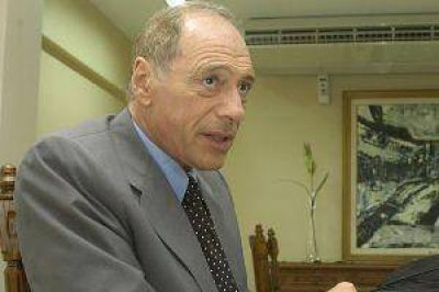 Eugenio Zaffaroni confirm� que este a�o deja la Corte