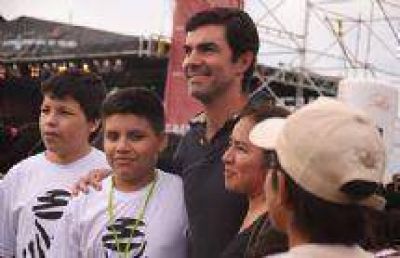 El Gobernador Juan Manuel Urtubey recorri� el Village del Dakar en la �ltima jornada en Salta