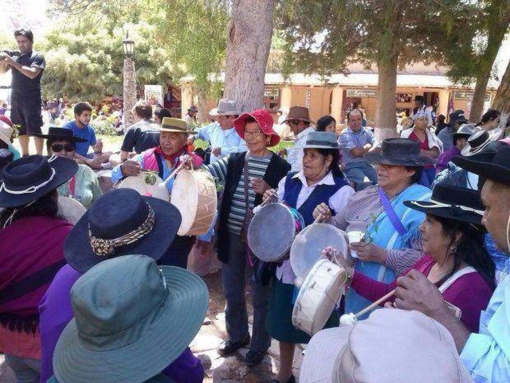 Las coplas colmaron las calles purmamarque�as
