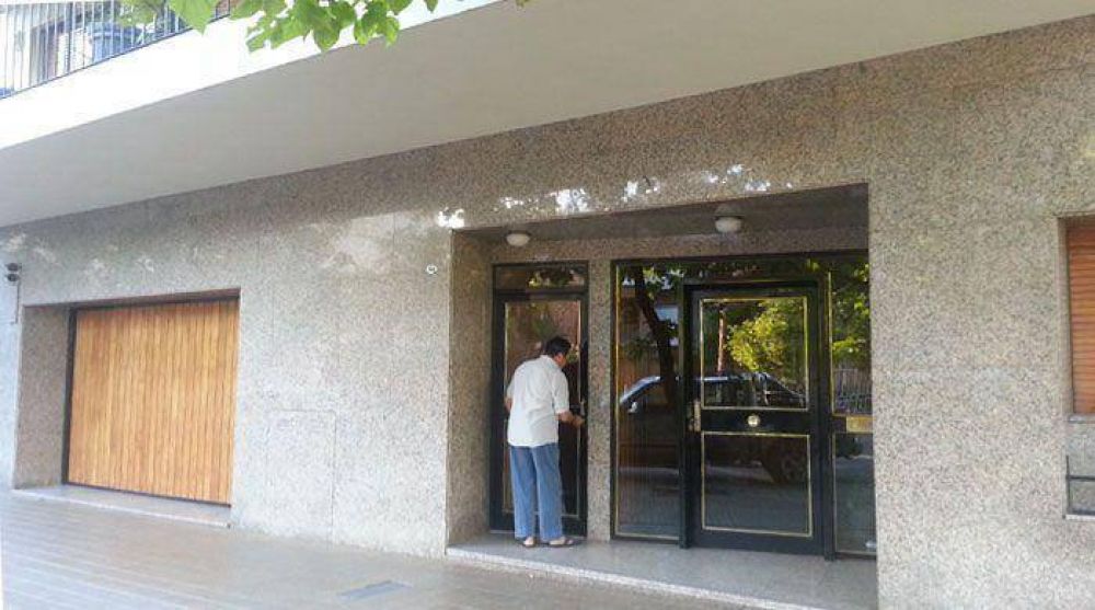 Atrapan a ped�filo cuando estaba por abusar de un adolescente en un hotel
