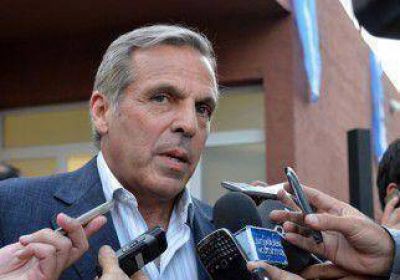 Sapag inicia en Naci�n gestiones por Chihuido y otras obras p�blicas 