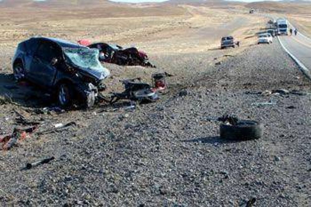 TR�GICO CHOQUE EN LA RUTA 3, UN MUERTO Y DOS HERIDOS