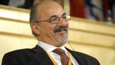 Carlos Tomada juega fuerte para liderar el peronismo porte�o