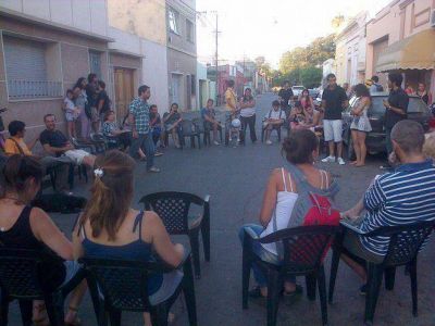 Asamblea en repudio al tarifazo de los colectivos