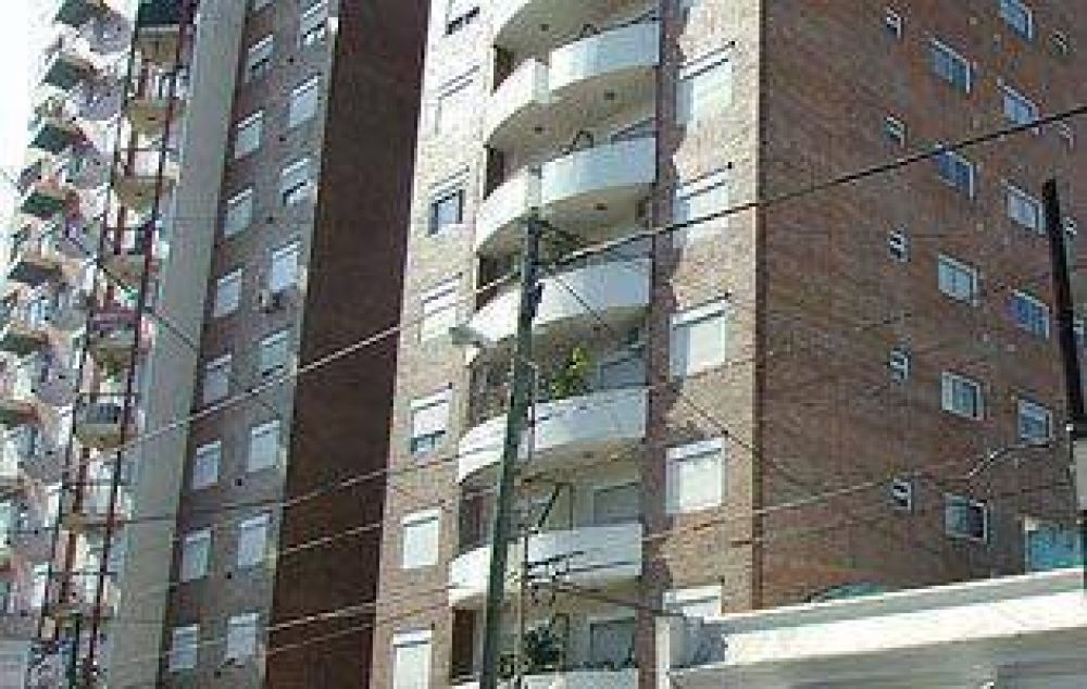 Por los cortes de luz, suspenden construcciones en Lan�s