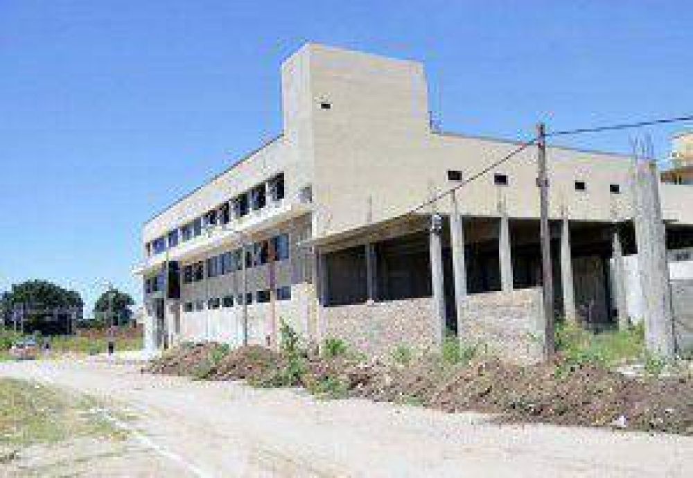 Llavallol: renuevan Fr�as y crean un polo comercial en Ant�rtida