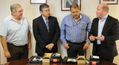 M�s alcohol�metros para localidades del interior