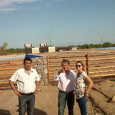 Las piletas frente al Parque de la Ciudad estar�an construidas en 15 d�as