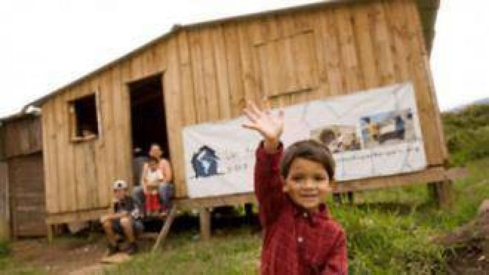 Con la donaci�n que recibi� la ONG Techo construir�n 100 viviendas
