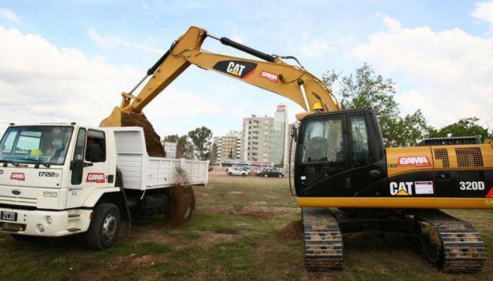 Gama asegura que sigue obras y planea emitir ON