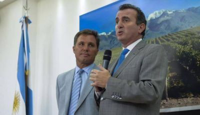 P�rez: �Se necesita una reforma profunda en el sistema de salud�