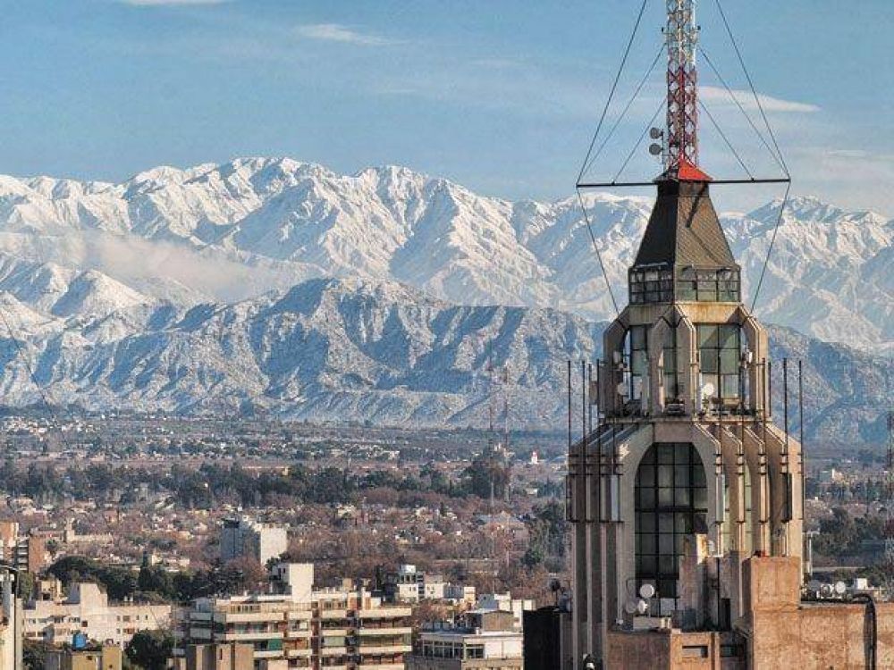 Mendoza sigue en campa�a para estar entre las 7 ciudades Maravillosas