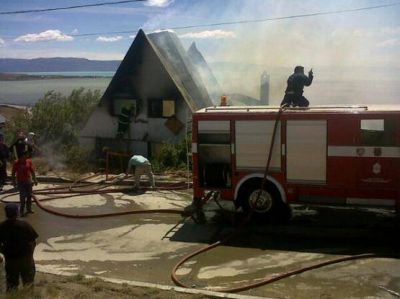 Incendio dej� importantes da�os materiales