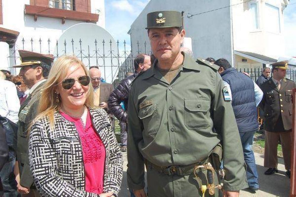 Boyadjian particip� de la asunci�n del Comandante Lotero Medina
