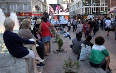 El Cinem�vil ya est� en Mar del Plata