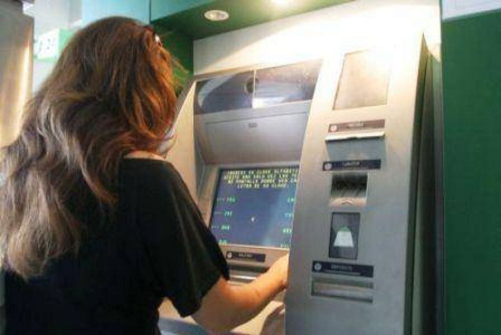 Ma�ana se deposita la suma fija a estatales
