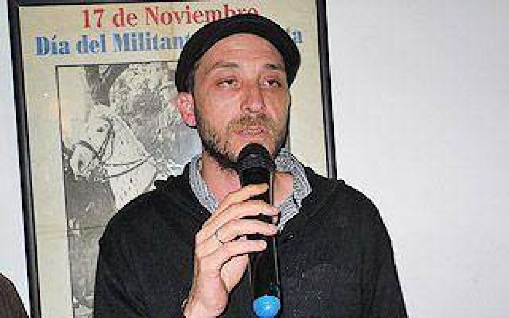 Seg�n el FpV, el modo de hacer pol�tica de Giustozzi es "de los 90"