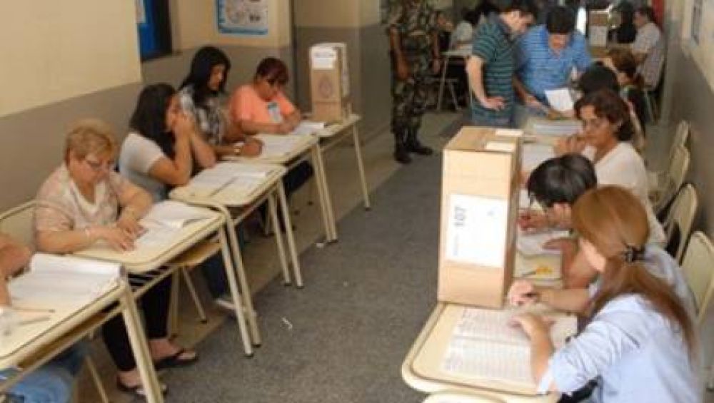 Reforma: promover�n las PASO capitalinas