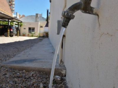 Labraron 500 multas por mal uso del agua potable