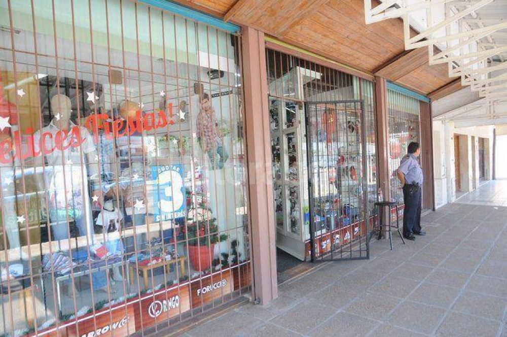 Saqueos: el Centro Comercial pide ms dinero para los comerciantes